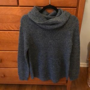 women’s turtle neck sweater